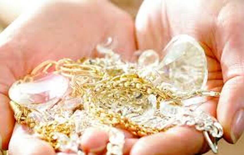 6 razones por las que te conviene empeñar tu oro y no venderlo
